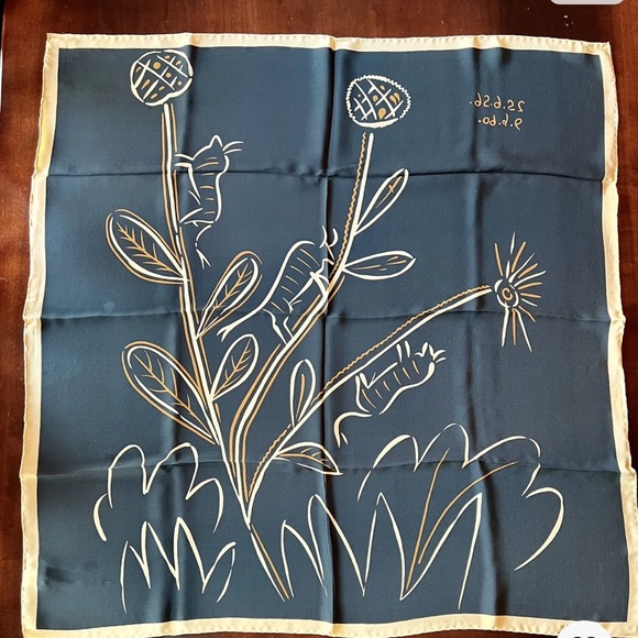 vintage Pablo Picasso "Plante aux toritos, 1960" Silk Signed Scarf 34”  34” - Picture 1 of 7